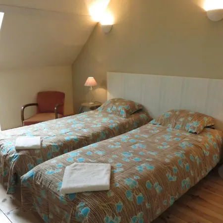 De Charme En Pleine Nature Pour 6 Pers. Avec Cheminee, Jardin De 7000 M², Animaux Acceptes - Fr-1-489-5 Louroux-de-Bouble