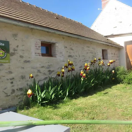 De Charme En Pleine Nature Pour 6 Pers. Avec Cheminee, Jardin De 7000 M², Animaux Acceptes - Fr-1-489-5 Semesterbostad Louroux-de-Bouble