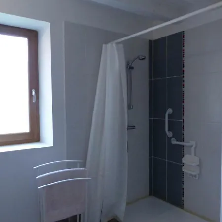 De Charme En Pleine Nature Pour 6 Pers. Avec Cheminee, Jardin De 7000 M², Animaux Acceptes - Fr-1-489-5 Holiday home *