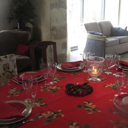De Charme En Pleine Nature Pour 6 Pers. Avec Cheminee, Jardin De 7000 M², Animaux Acceptes - Fr-1-489-5 Louroux-de-Bouble