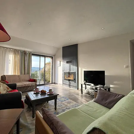 De Charme En Pleine Nature Pour 6 Pers. Avec Cheminee, Jardin De 7000 M², Animaux Acceptes - Fr-1-489-5 * Louroux-de-Bouble